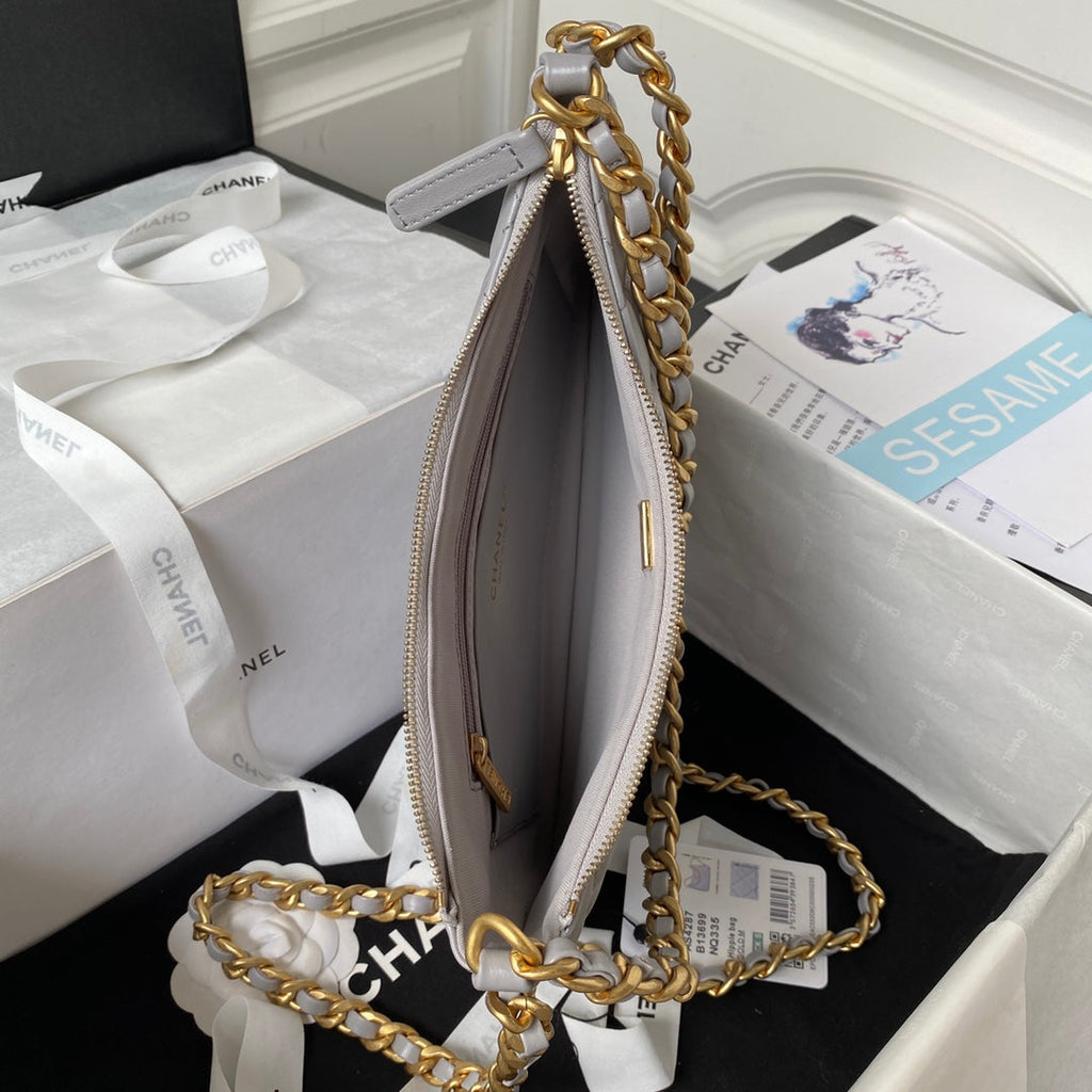 Chanel AS4287 Large hobo bag Shiny crumpled lambskin gold-tone gray