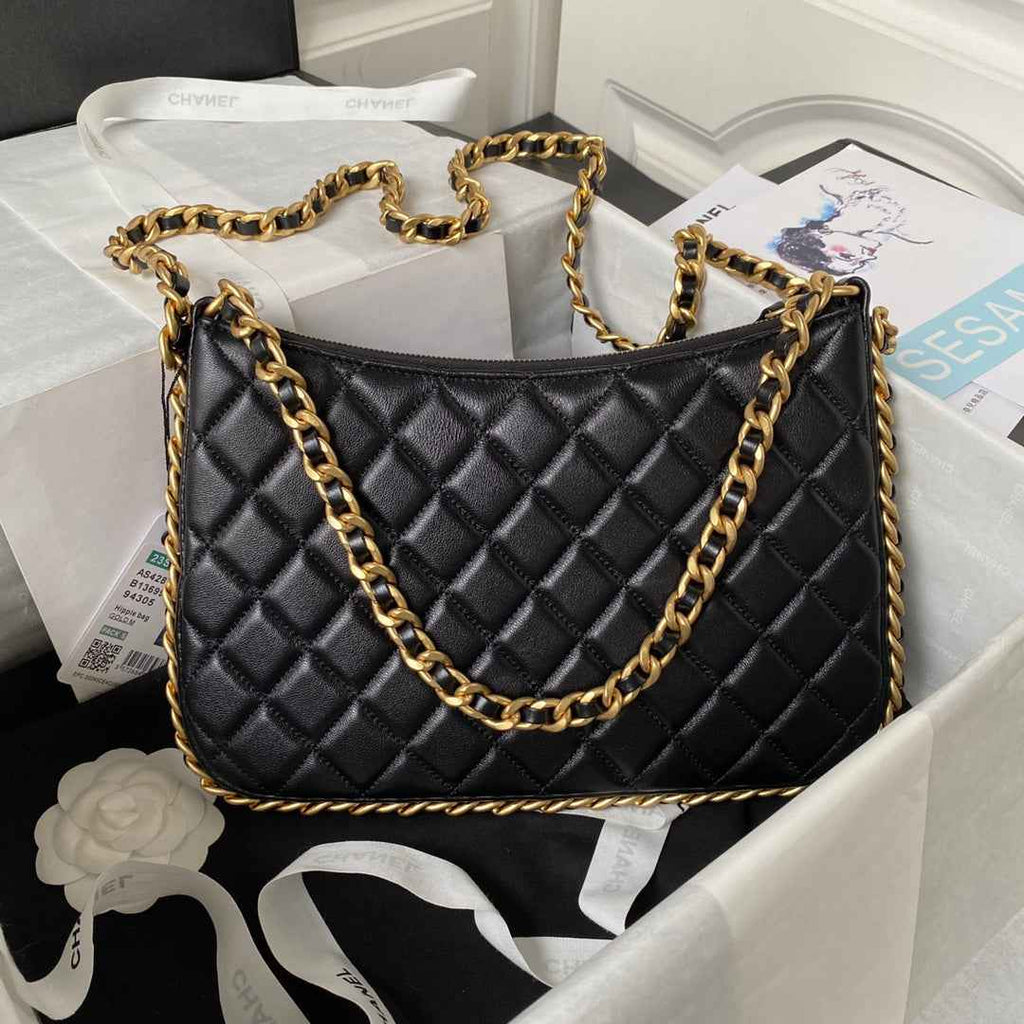 Chanel AS4287 Large hobo bag Shiny crumpled lambskin gold-tone Black