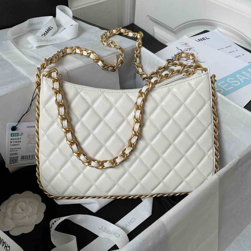 Chanel AS4287 Large hobo bag Shiny crumpled lambskin gold-tone Beige