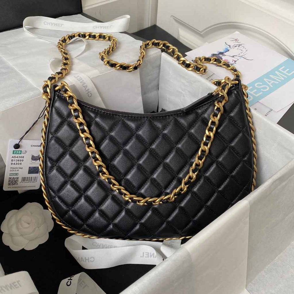 Chanel AS4368 Large hobo bag Shiny crumpled lambskin gold-tone Black