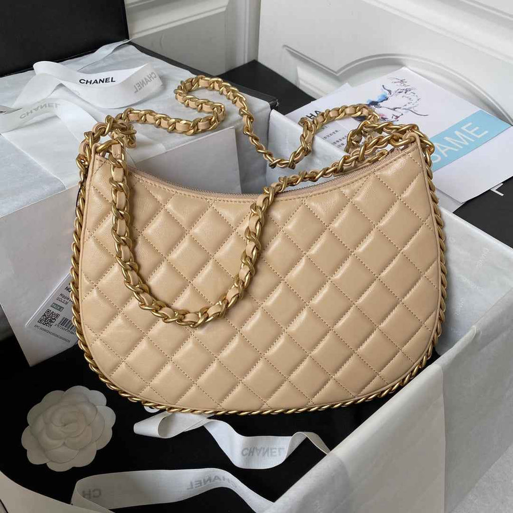 Chanel AS4368 Large hobo bag Shiny crumpled lambskin gold-tone Apricot