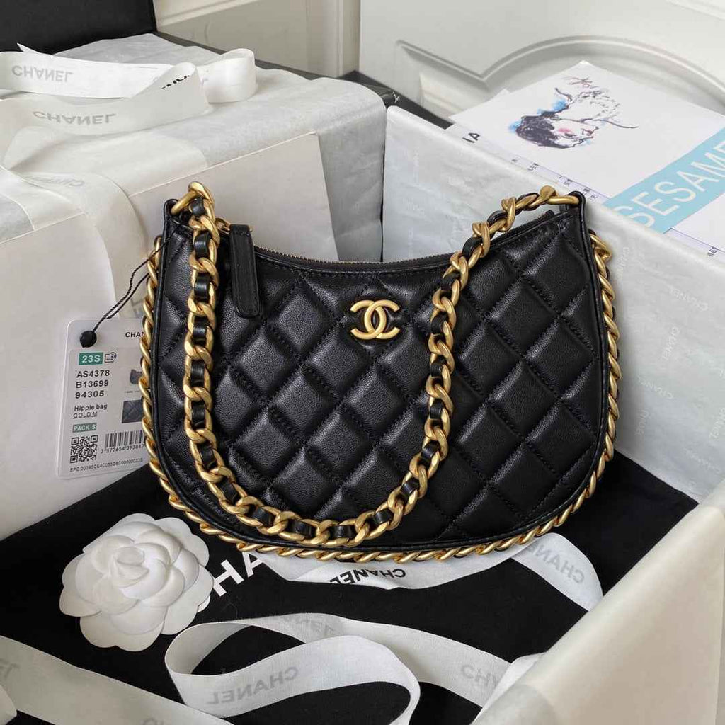Chanel AS4378 Hobo handbag Shiny crumpled Black Lambskin gold-tone