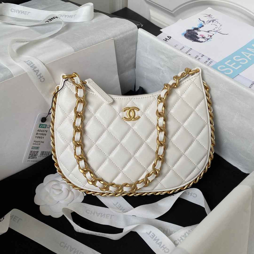 Chanel AS4378 Hobo handbag Shiny crumpled Beige Lambskin gold-tone