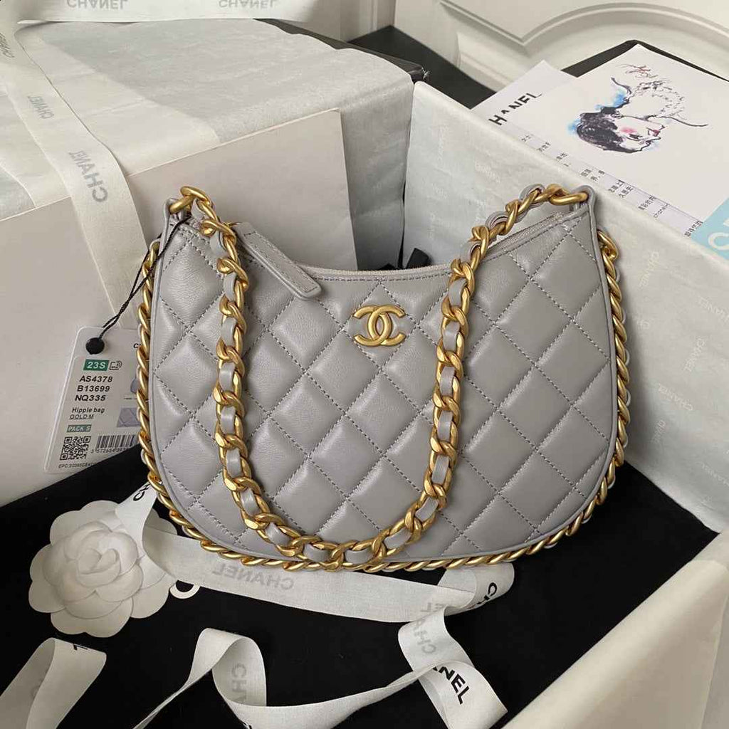 Chanel AS4378 Hobo handbag Shiny crumpled Gray Lambskin gold-tone