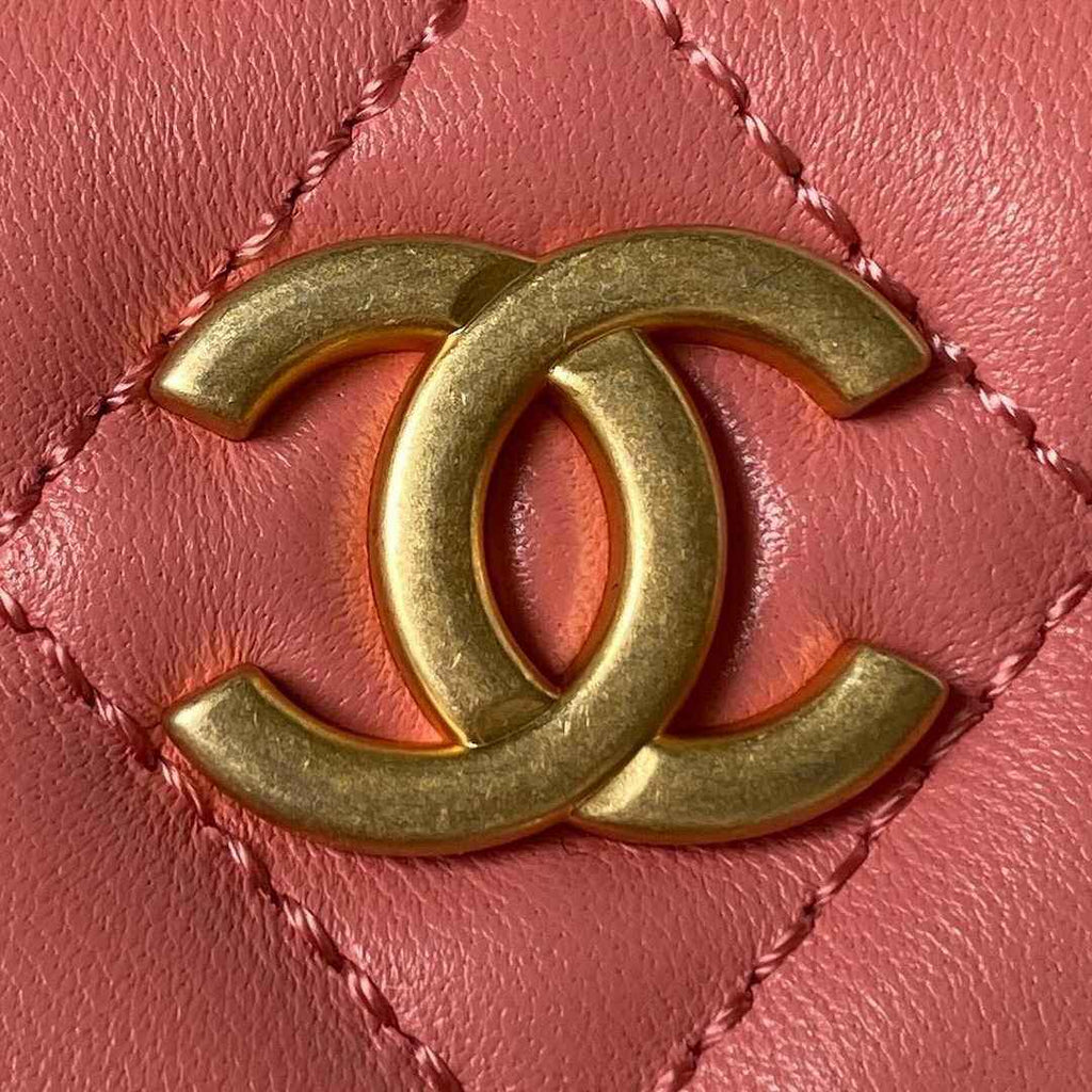 Chanel AS4378 Hobo handbag Shiny crumpled Pink Lambskin gold-tone