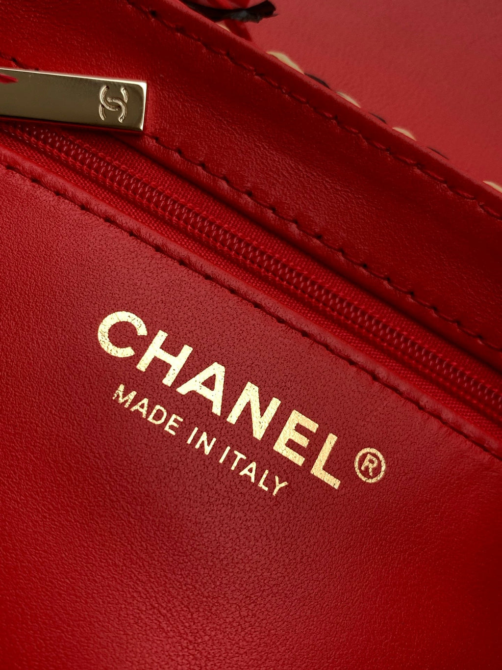 Chanel Mini Shopping Bag, AS4416 Raffia-Effect Fabric Red - Default Title - View 9