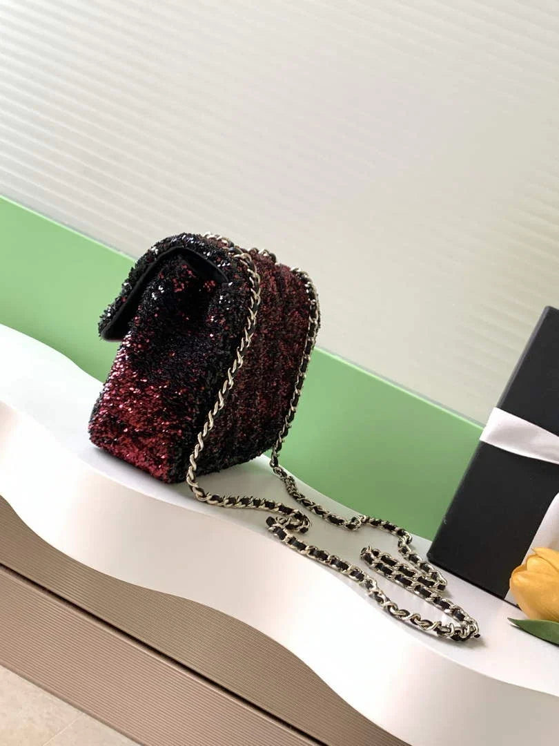 Chanel AS4561  Flap bag, Sequins