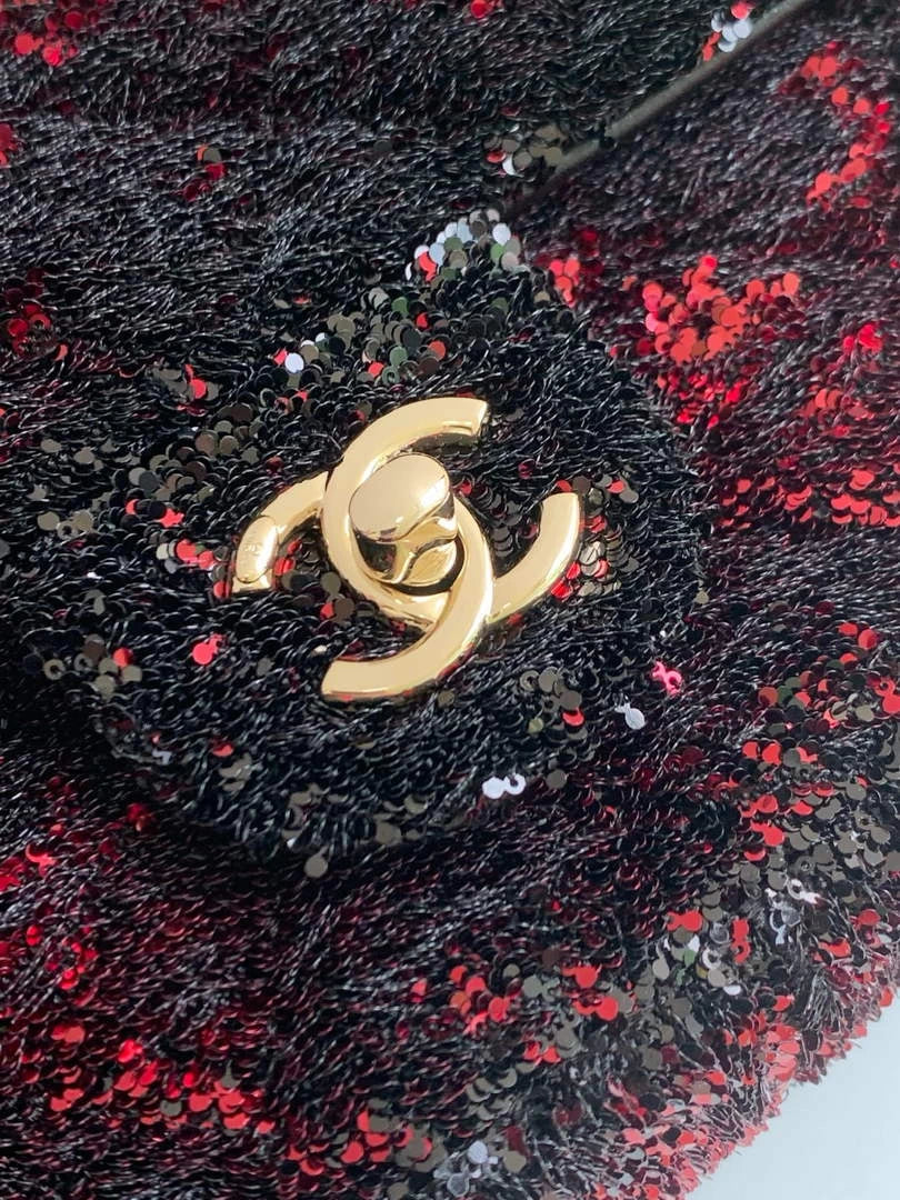 Chanel AS4561  Flap bag, Sequins