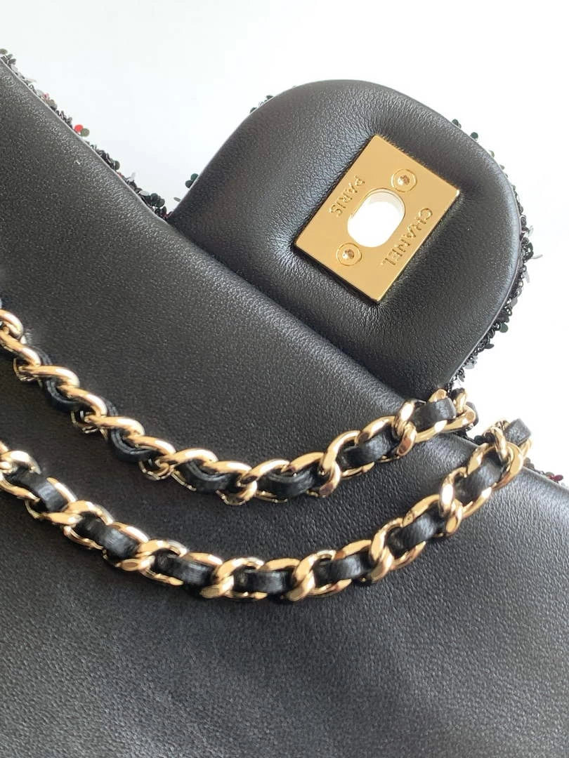 Chanel AS4561  Flap bag, Sequins