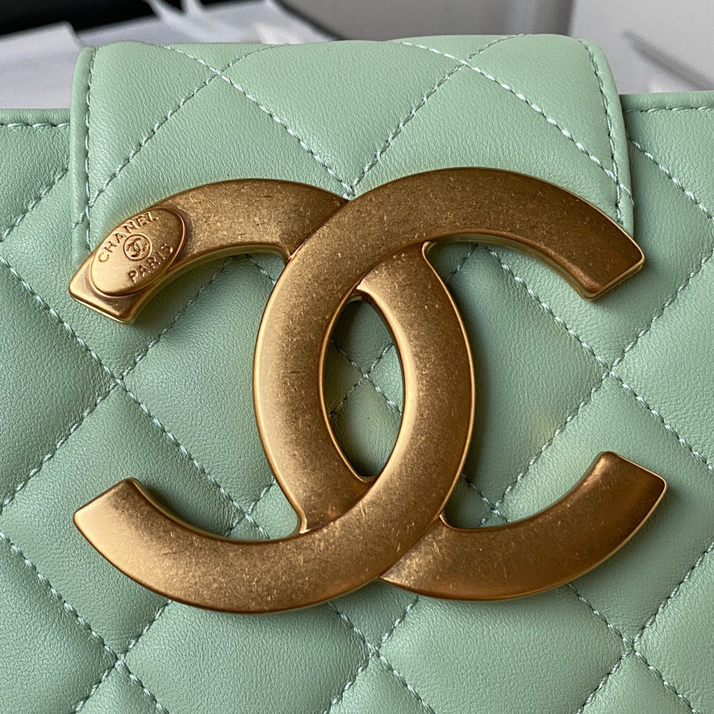 Chanel AS4596 Shoulder Bag Black Lambskin gold-tone metal Green