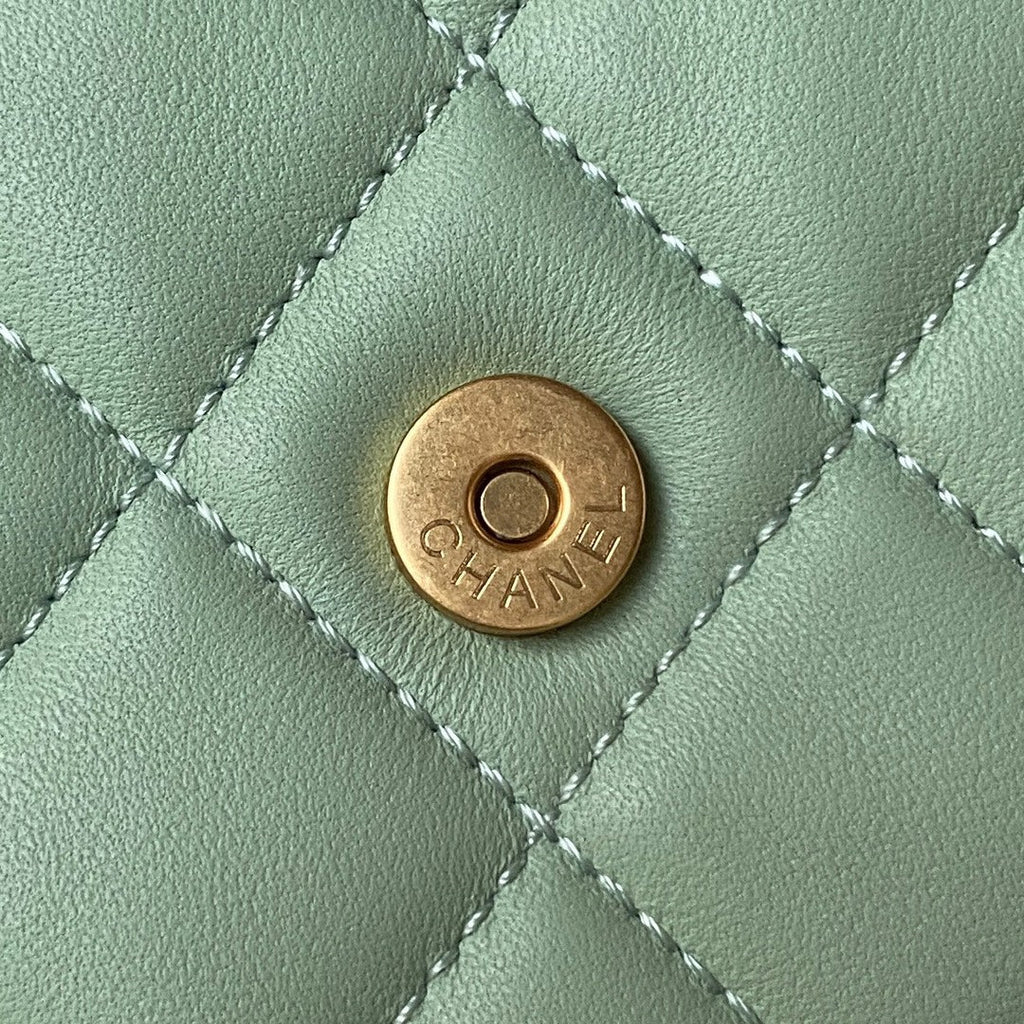 Chanel AS4596 Shoulder Bag Black Lambskin gold-tone metal Green