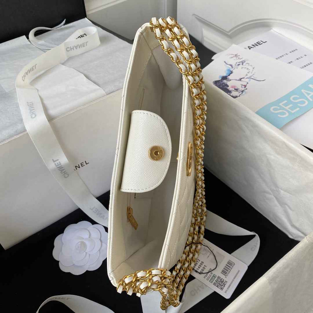 Chanel AS4612 Hobo Bag Grained Calfskin White