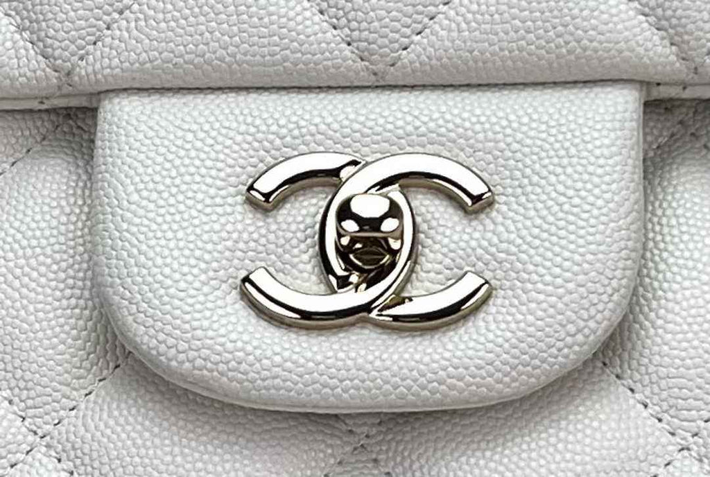 Chanel AS4661 MAXI Flap Cruise Bag White Calfskin Gold