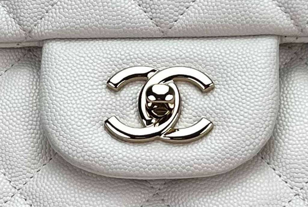Chanel AS4661 MAXI Flap Cruise Bag White Calfskin Gold