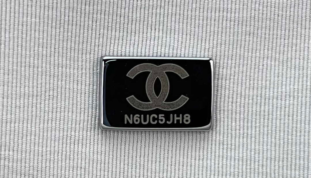 Chanel AS4661 MAXI Flap Cruise Bag White Calfskin Silver