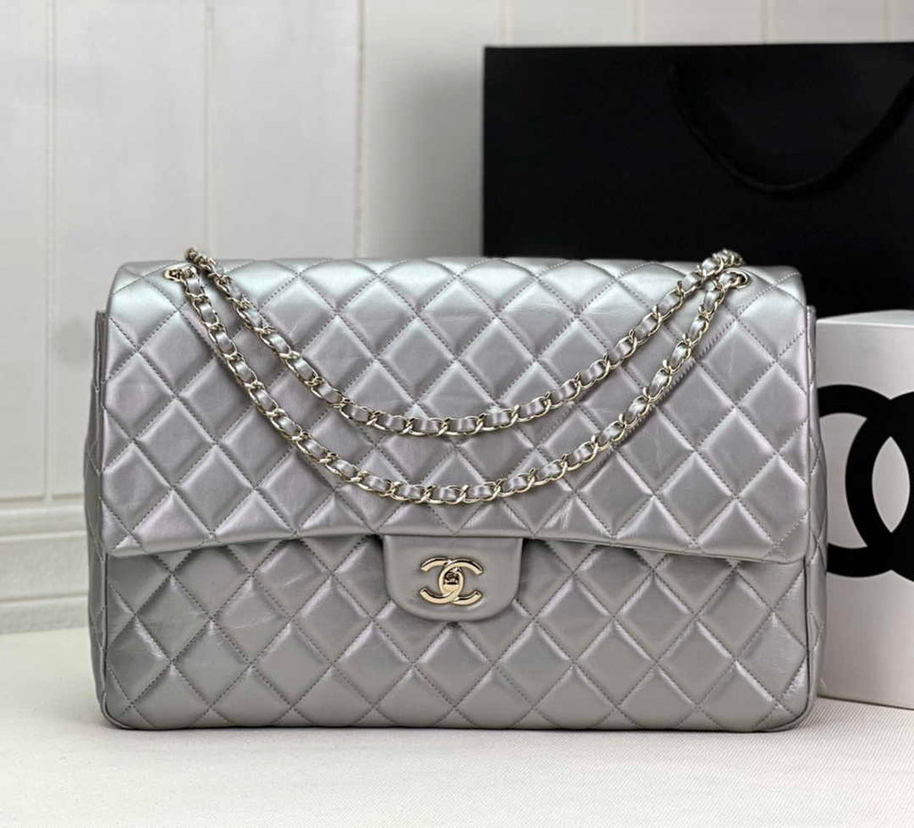 Chanel AS4661 MAXI Flap Cruise Bag Silver Lambskin Gold