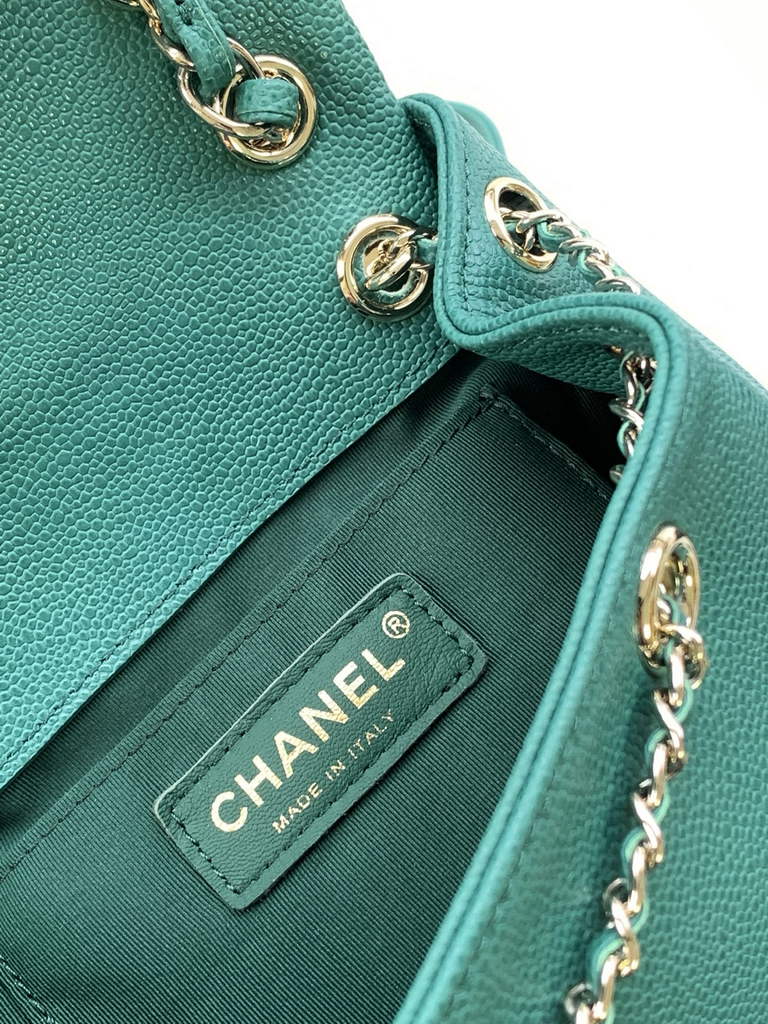 Chanel AS3860 backpack Grained shiny calfskin gold green
