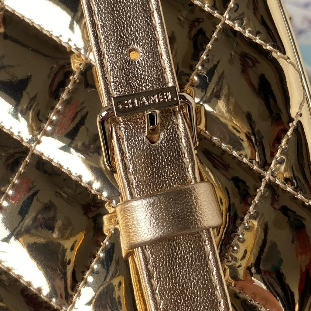 Chanel Backpack star coin purse AS4649 Mirror calfskin Gold