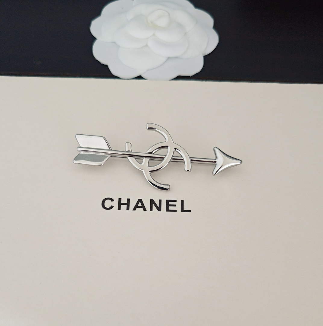 Chanel Brooch Jewelry J33424