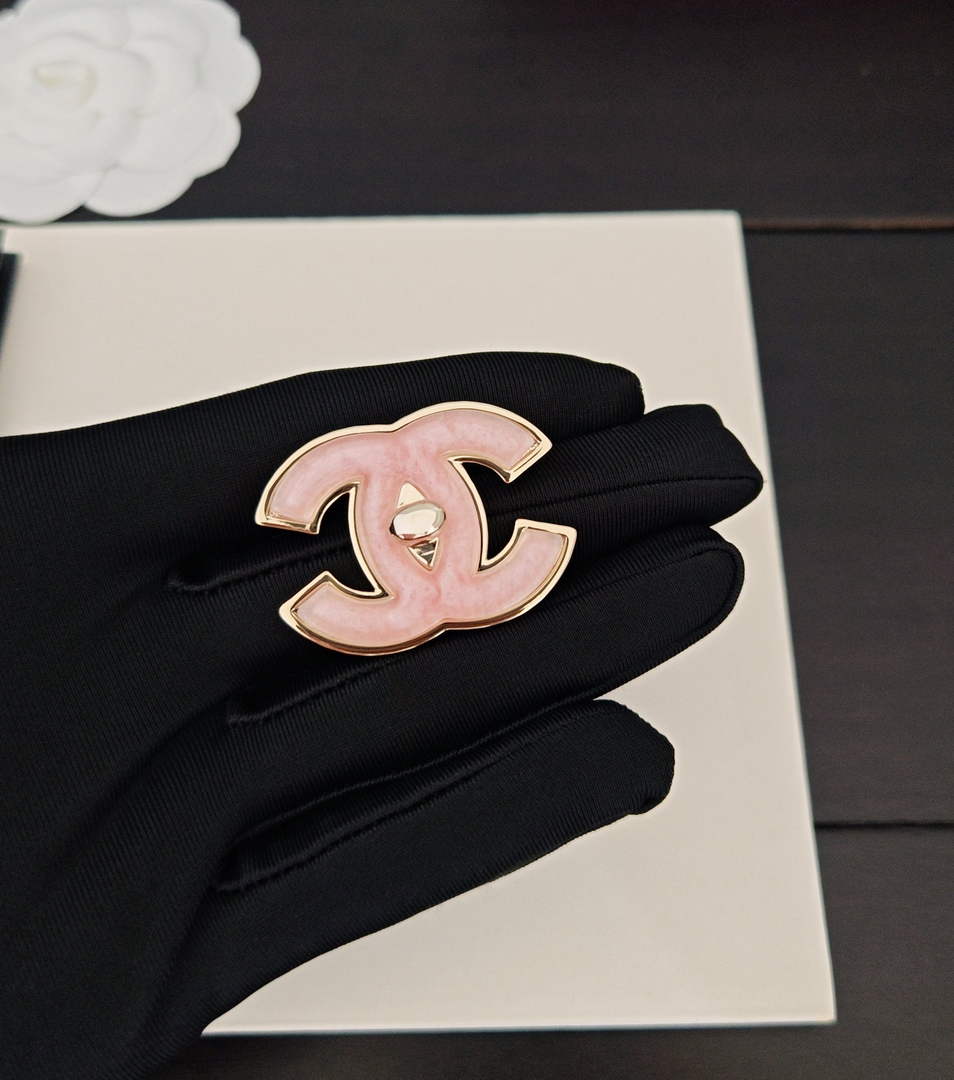 Chanel Brooch Jewelry J33420