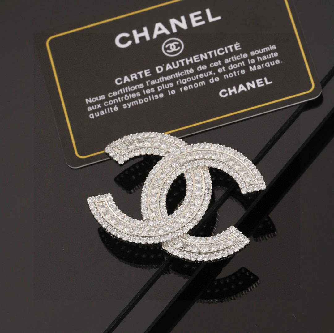 Chanel Brooch Jewelry J33435