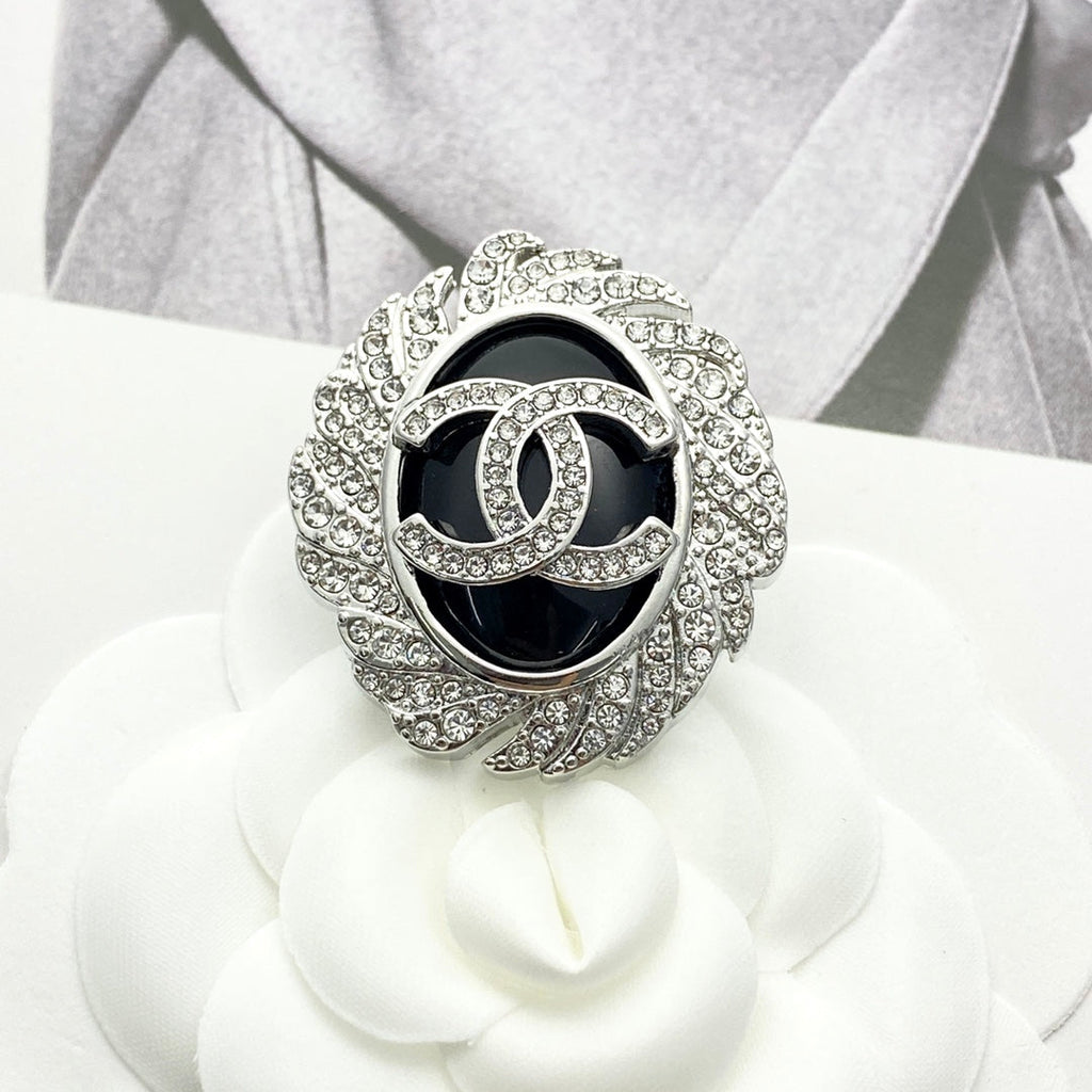 Chanel Brooch Jewelry J33420