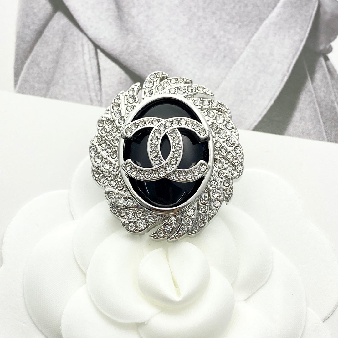 Chanel Brooch Jewelry J33420