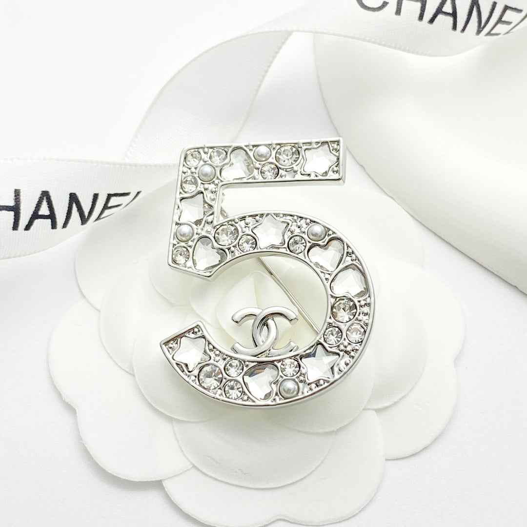 Chanel Brooch Jewelry J33449