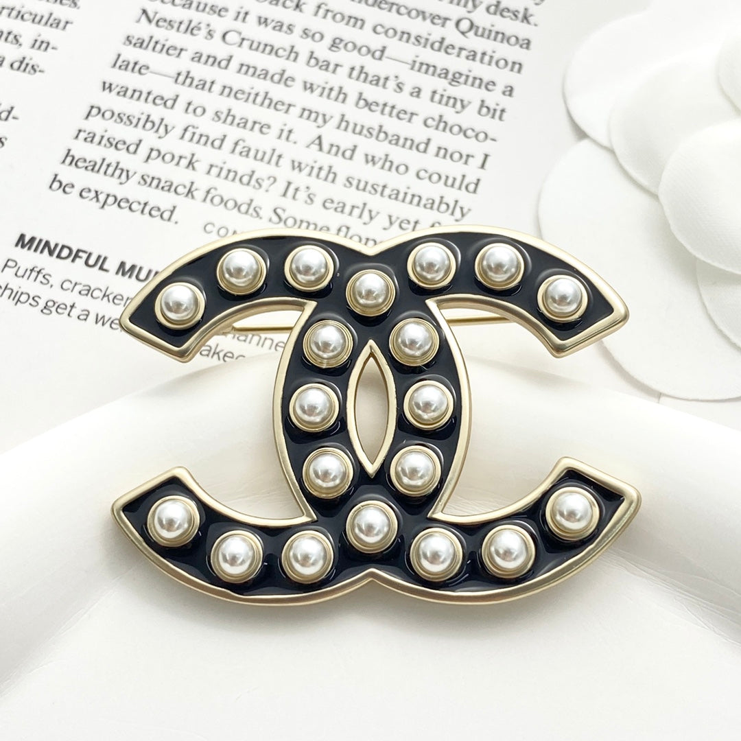 Chanel Brooch Jewelry J33420
