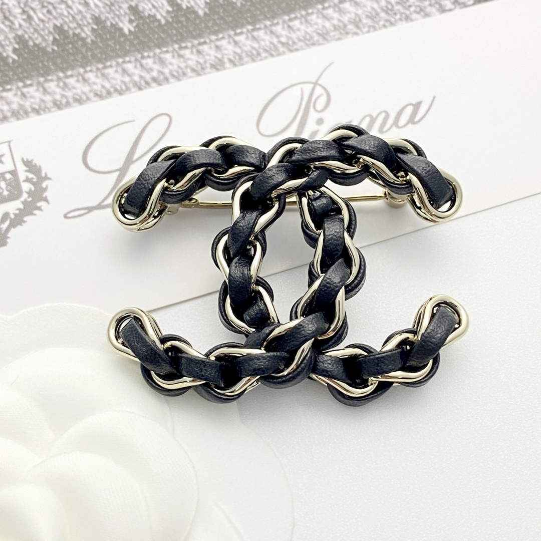 Chanel Brooch Jewelry J33457