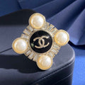 Chanel Brooch Jewelry J33459