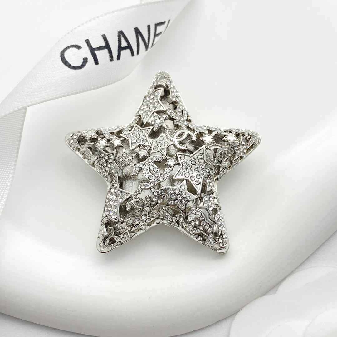 Chanel Brooch Jewelry J33470