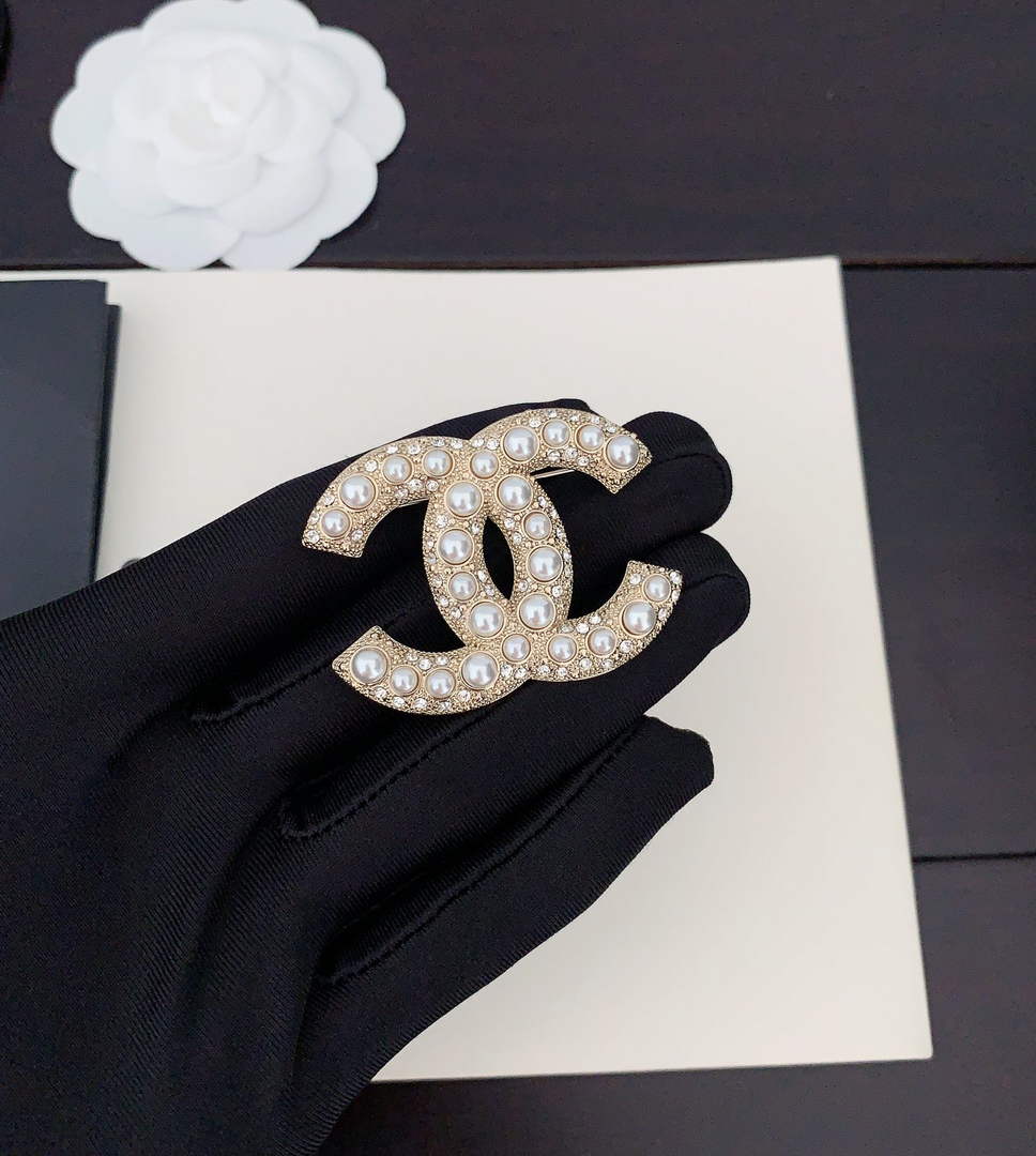 Chanel Brooch Jewelry J33420