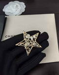 Chanel Brooch Jewelry J33477