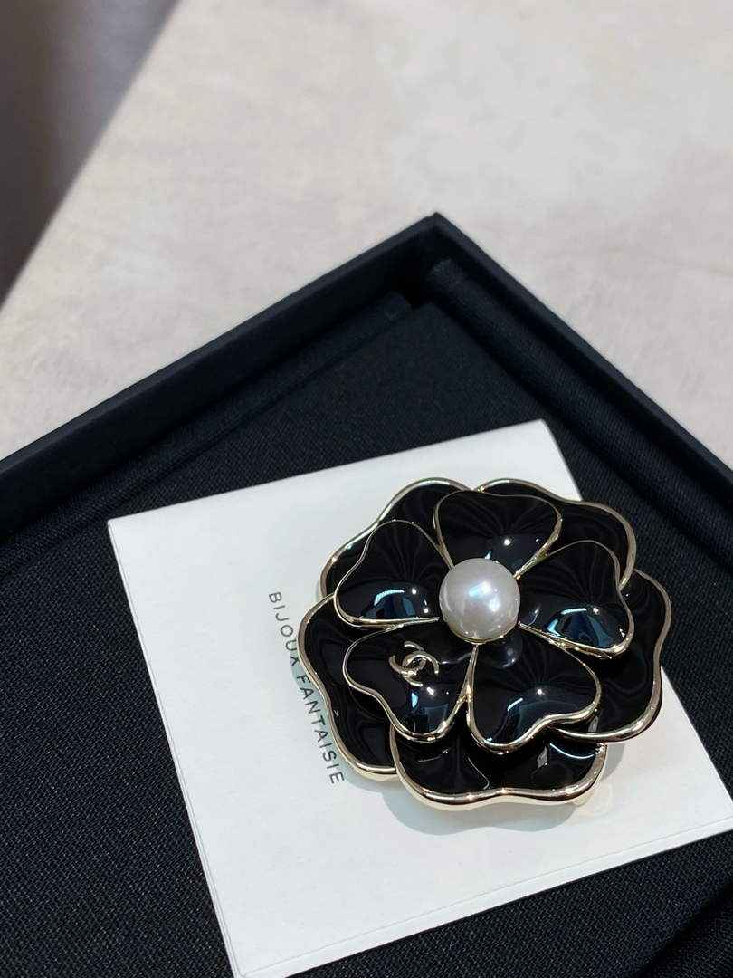 Chanel Brooch Jewelry J33482