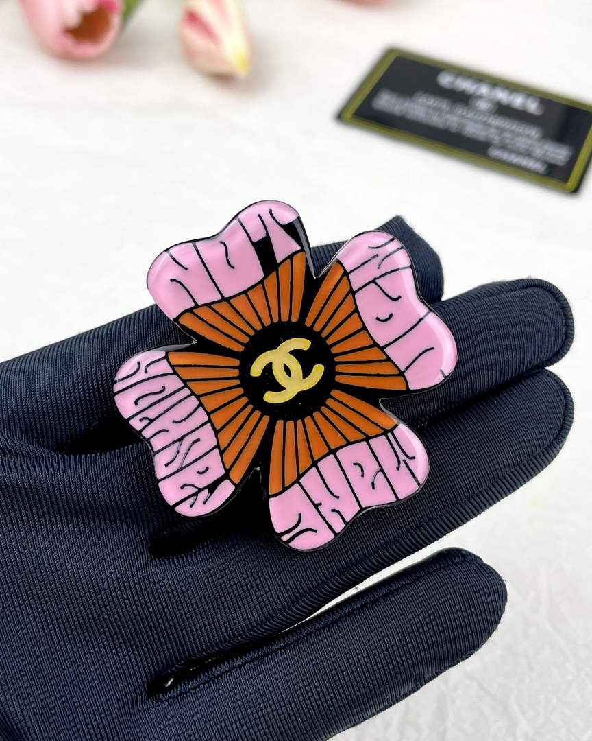 Chanel Brooch Jewelry J33488