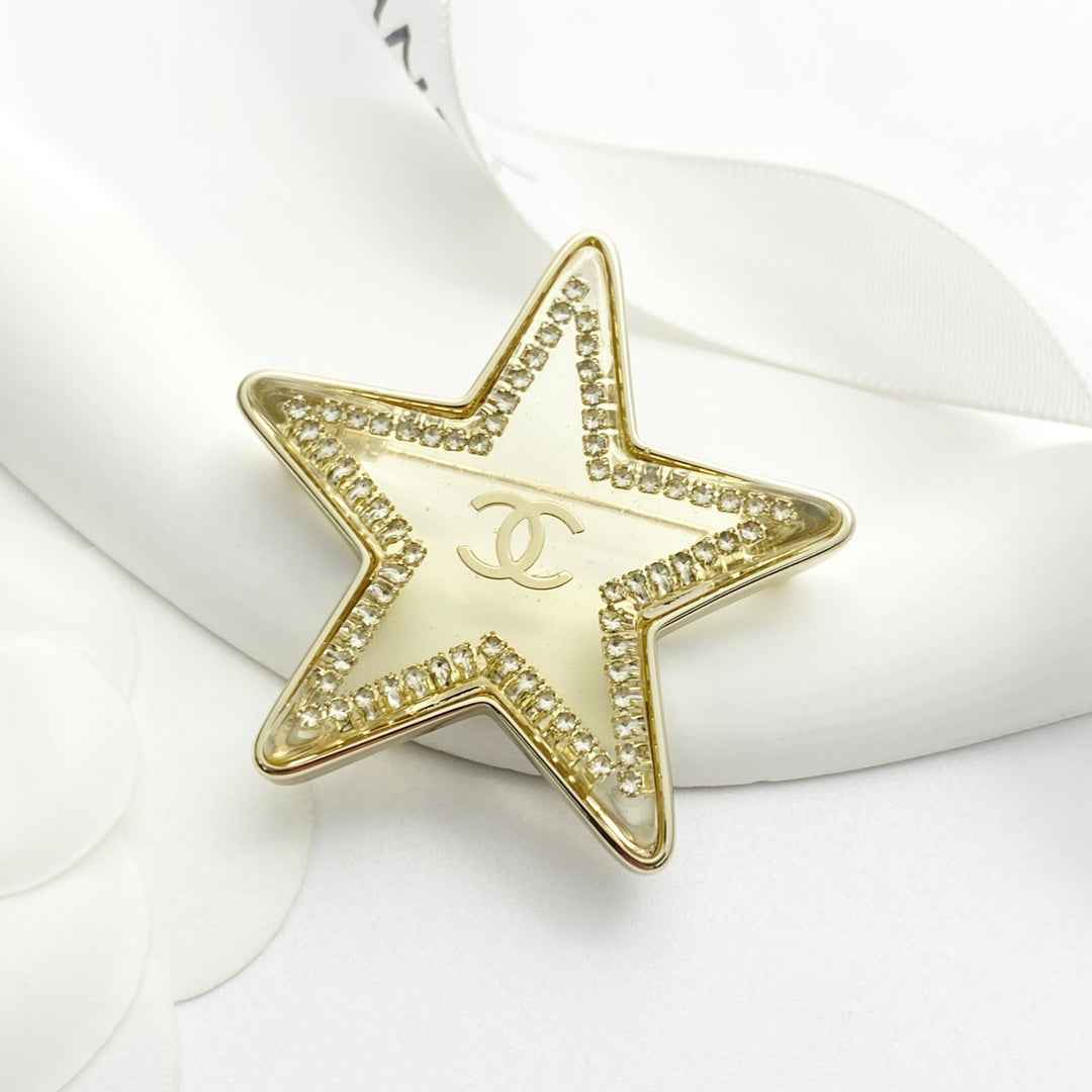 Chanel Brooch Jewelry J33492