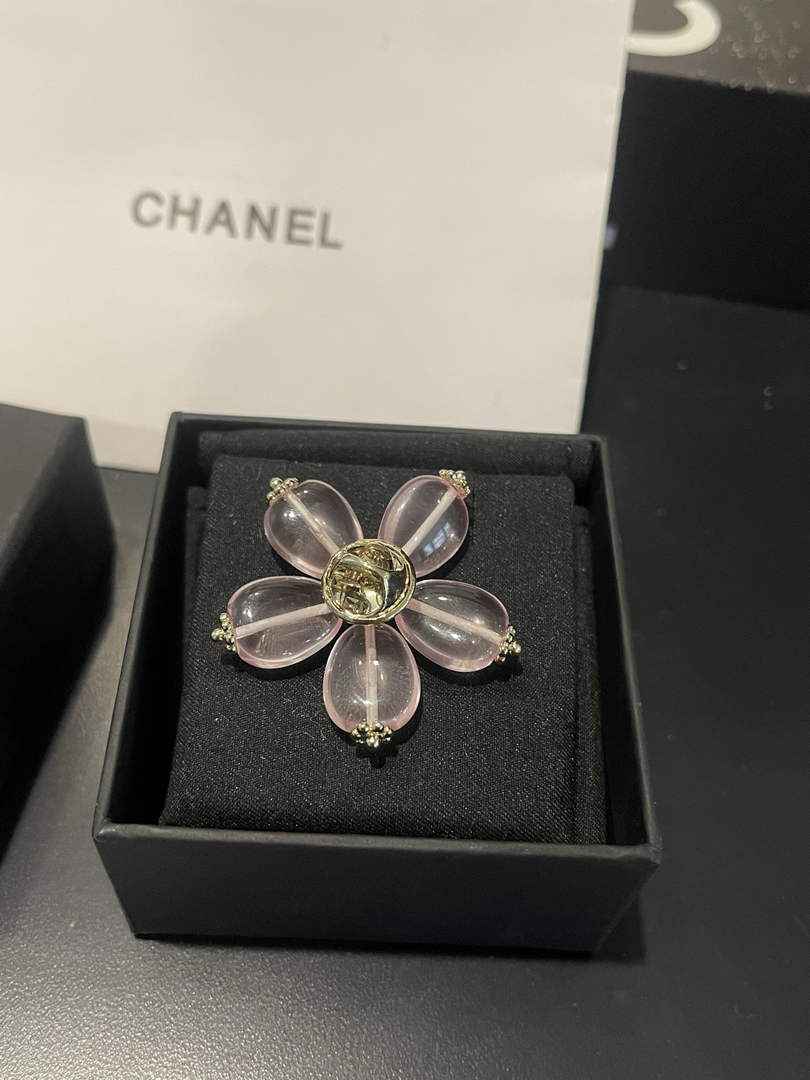 Chanel Brooch Jewelry J33493