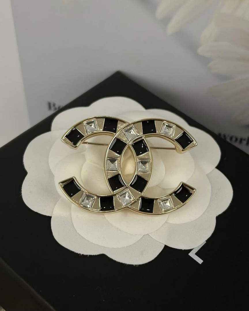 Chanel Brooch Jewelry J33495