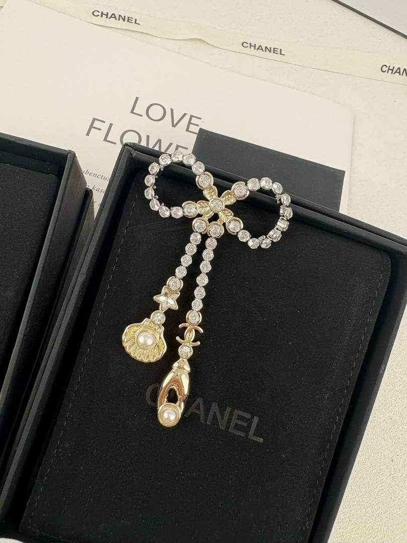 Chanel Brooch Jewelry J33499
