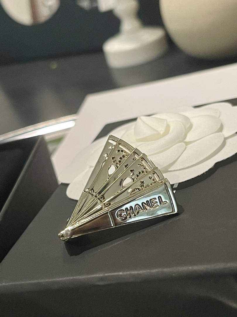 Chanel Brooch Jewelry J33503
