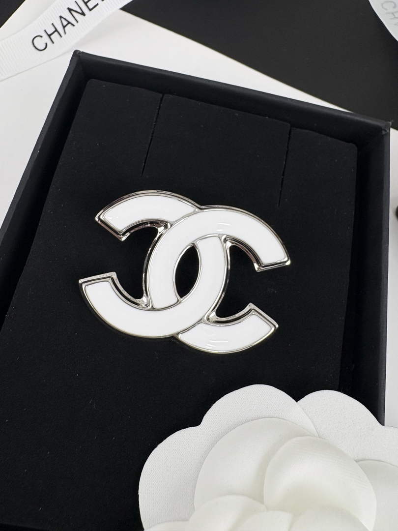 Chanel Brooch Jewelry J33420