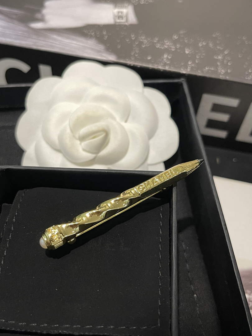 Chanel Brooch Jewelry J33420