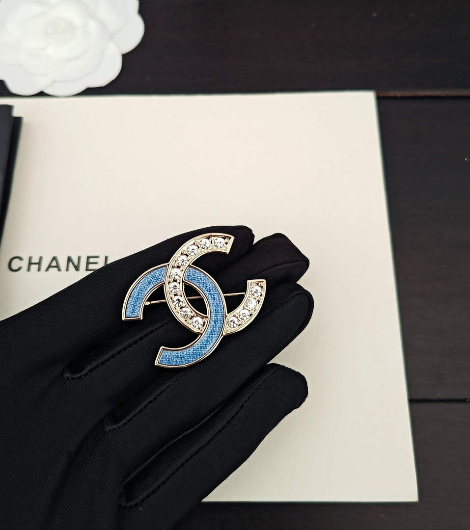 Chanel Brooch Jewelry J33420