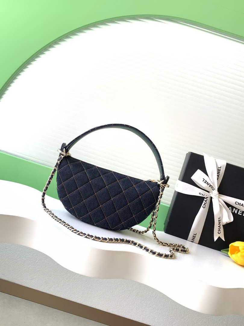 Chanel Denim Dark Blue Calfskin Chain Clutch, AP5094