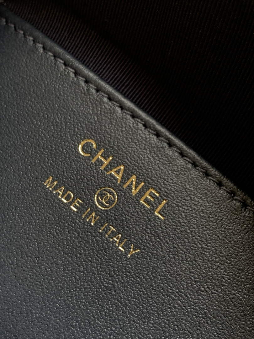 Chanel Denim Dark Blue Calfskin Chain Clutch, AP5094