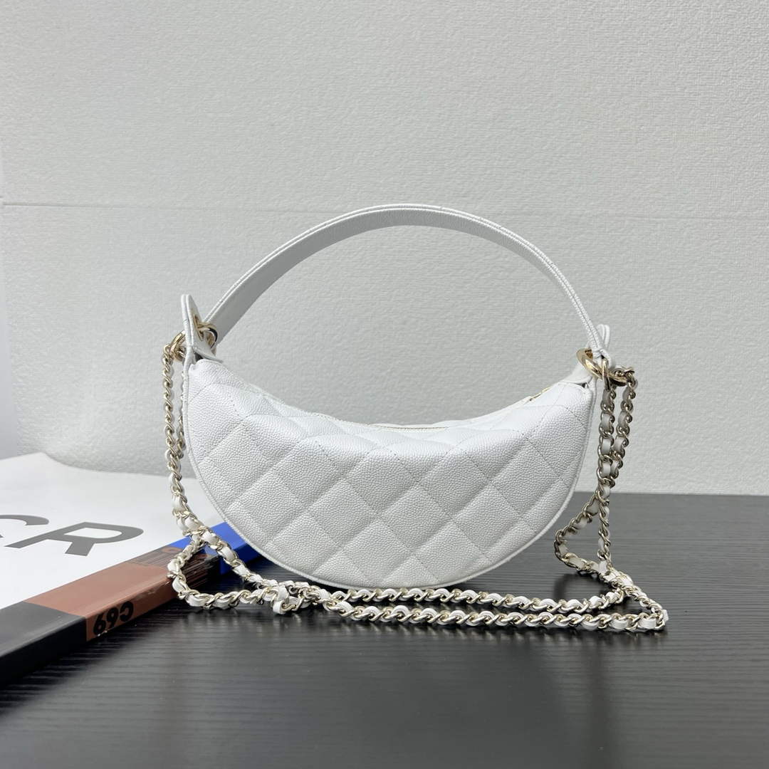 Chanel White Calfskin Chain Clutch, AP5094