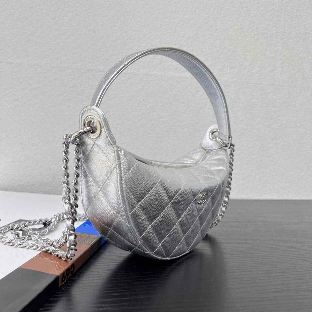 Chanel Silver Calfskin Chain Clutch, AP5094