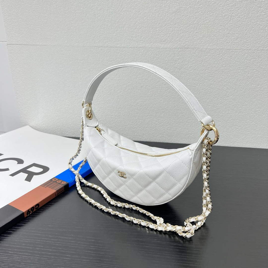 Chanel White Calfskin Chain Clutch, AP5094