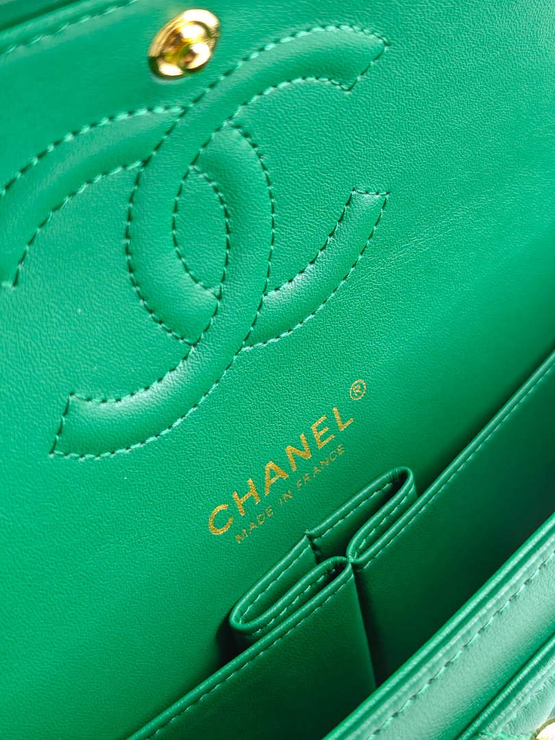 Chanel Classic Handbag, A01112 Green Lambskin Gold